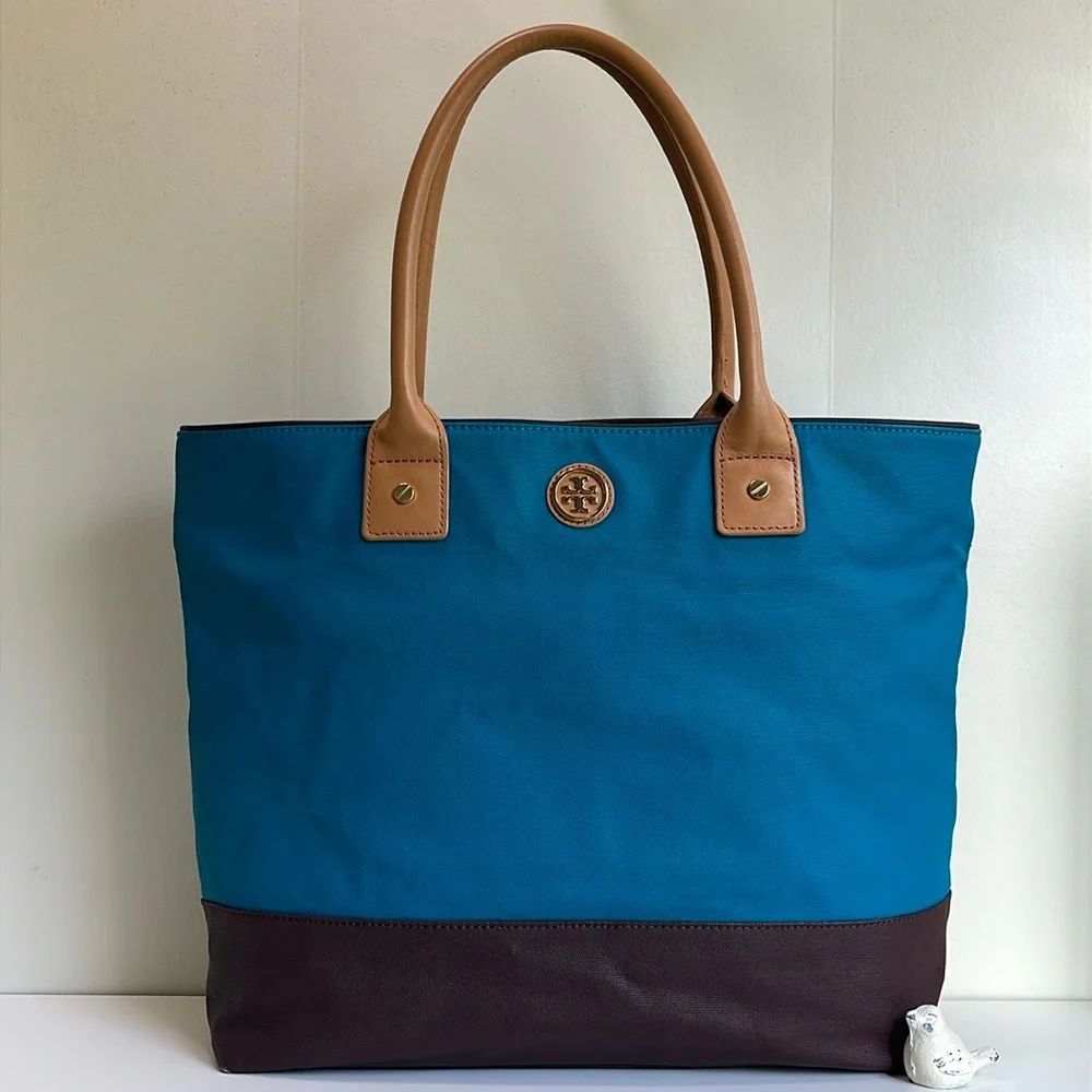 Tory Burch Jaden Canvas And Leather Tote
